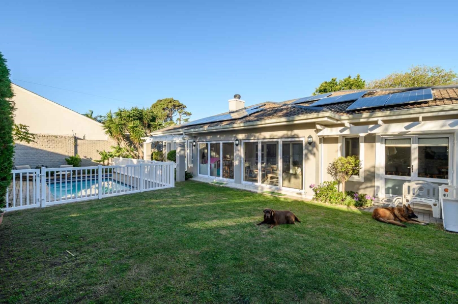 4 Bedroom Property for Sale in Walmer Eastern Cape